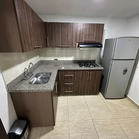Apartamento Amoblado Cerca A Metropolis Bogota Exterior photo
